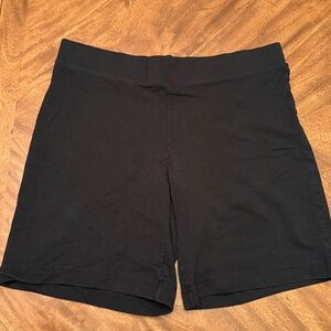 Pure Jill Black Pull-on Shorts Size Medium Pima Cotton/Rayon/Spandex Blend